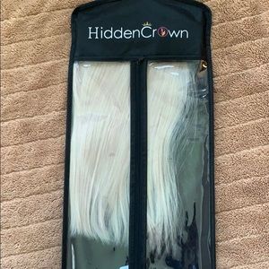 Never worn Hidden Crown 14 inch clip ins platinum